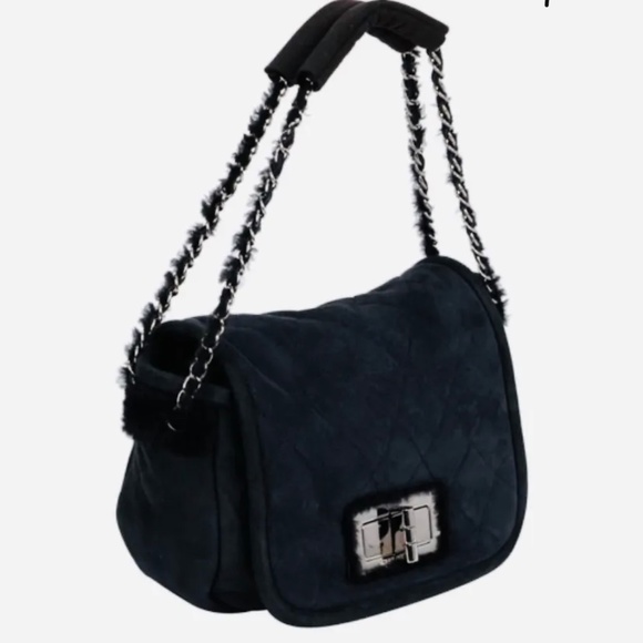 CHANEL shearling and suede flap bag - Picture 7 of 7
